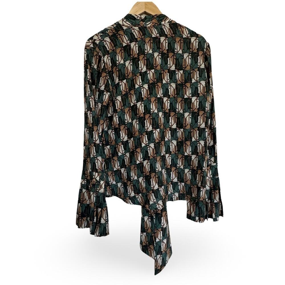 Adriana Degreas 100% Silk Horse Print Blouse Made in Brazil Equestrian Size M - Picture 4 of 14